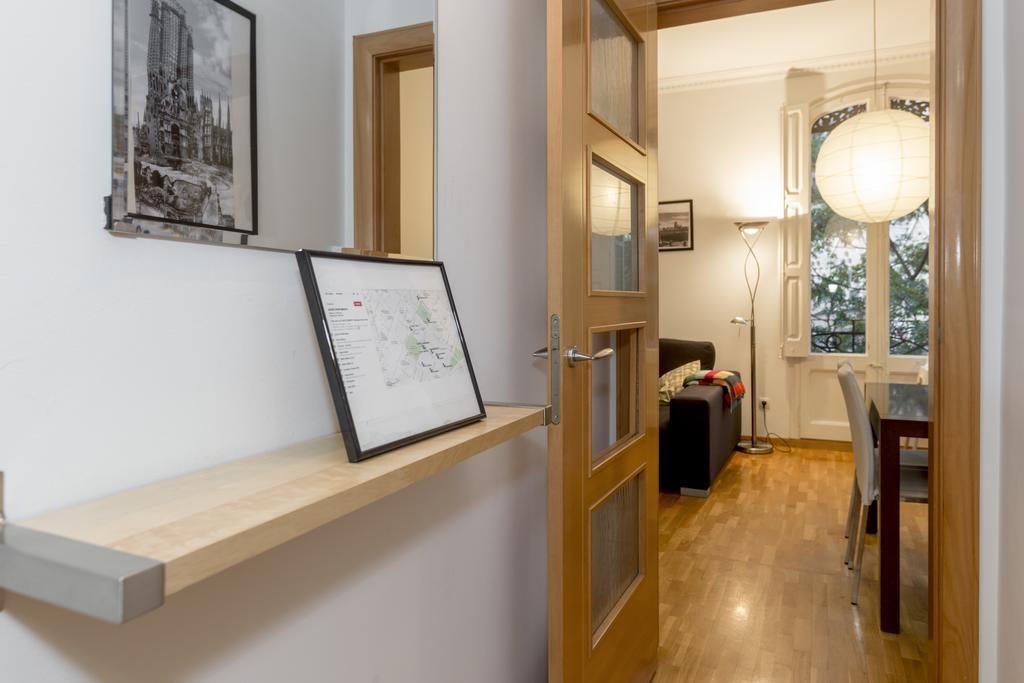 Gaudi Apartment Barcelona Ngoại thất bức ảnh